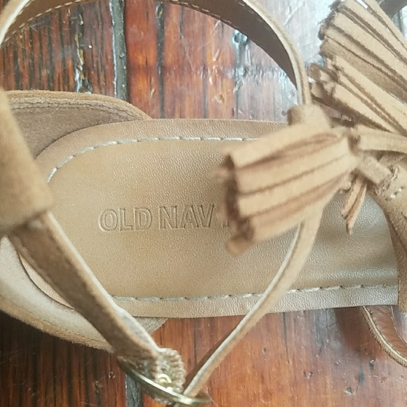 Sandals - Picture 4 of 4